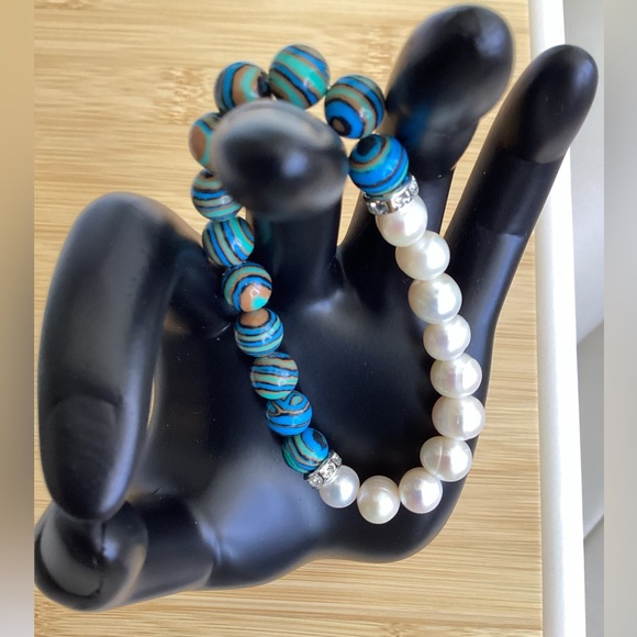 Malachite and AAA Pearl Bracelet - Picture 1 of 3